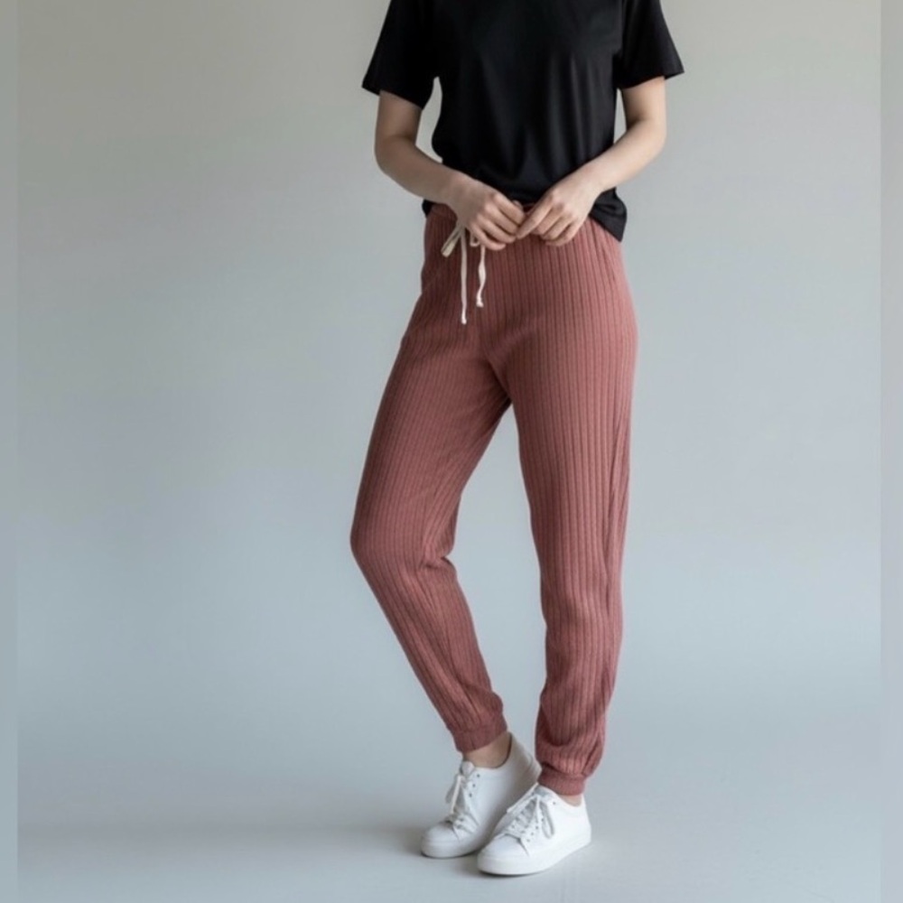𝐍𝐖𝐓 Blu Pepper Ribbed Joggers Knot Pointelle Cozy Joggers: Brown or Cream